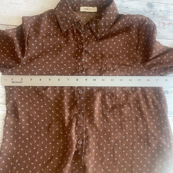 Love Culture Sheer Long Sleeve High Low Button Up Blouse Small - Picture 5 of 10